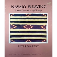 Navajo Weaving. Three Centuries Of Change (Studies In American Indian Art)